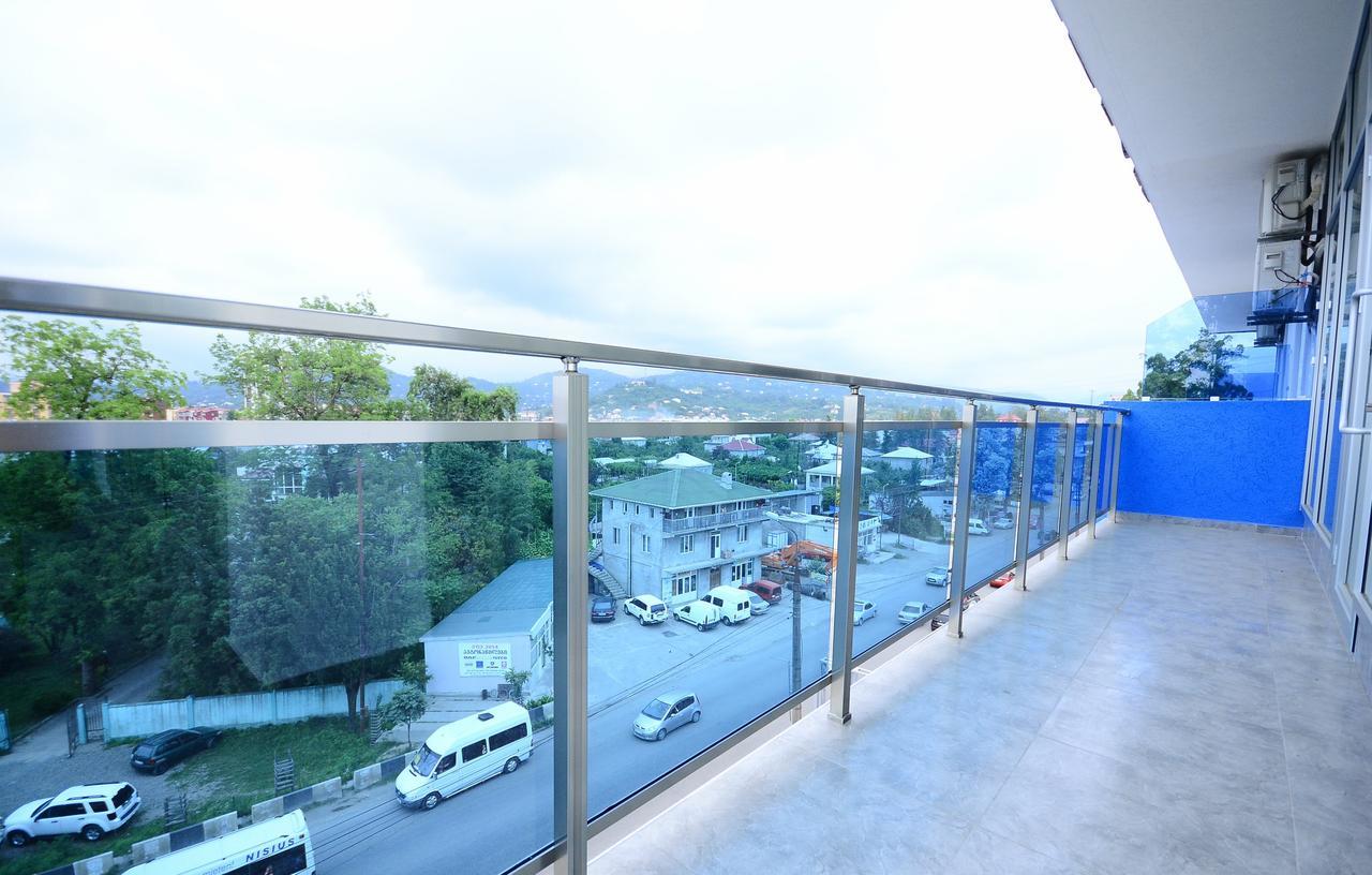 Hotel 725 B Batumi Ngoại thất bức ảnh