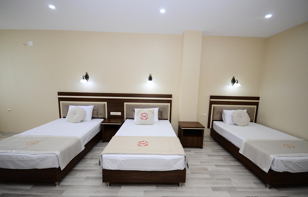 Hotel 725 B Batumi Phòng bức ảnh