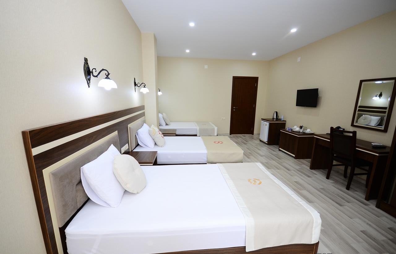 Hotel 725 B Batumi Phòng bức ảnh