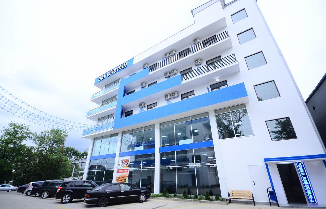 Hotel 725 B Batumi Ngoại thất bức ảnh