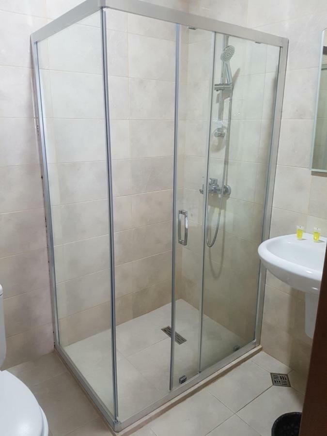 Hotel 725 B Batumi Ngoại thất bức ảnh